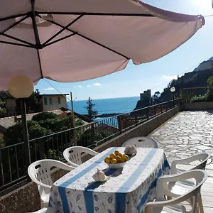 Apartment Casa Fulvia With Terrace, Monterosso al Mare